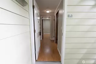 22242 24th Ave S, Des Moines, WA 98198 - Photo 3