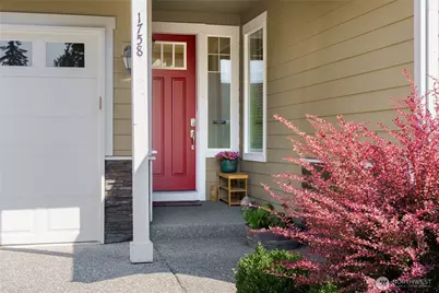 1758 Hillcrest Loop, Mount Vernon, WA 98274 - Photo 3