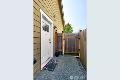 1758 Hillcrest Loop, Mount Vernon, WA 98274 - Photo 27