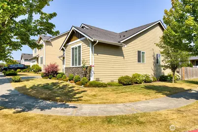 1758 Hillcrest Loop, Mount Vernon, WA 98274 - Photo 25