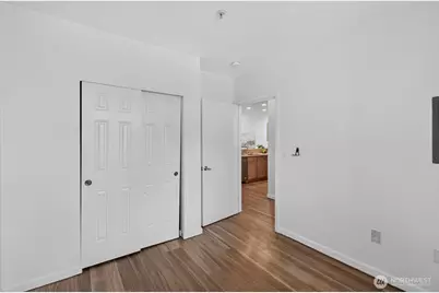 1220 E Columbia Street #202, Seattle, WA 98122 - Photo 15
