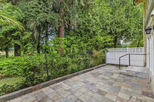 14702 NE 51st St, Bellevue, WA 98007 - Photo 31