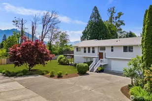 38505 SE 86th Pl, Snoqualmie, WA 98065 - Photo 1