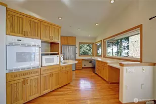 248 Goodrich Rd, Camano Island, WA 98282 - Photo 7