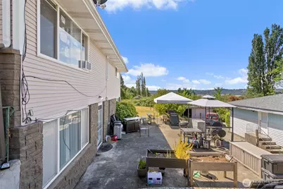 1735 S Pearl Street, Seattle, WA 98108 - Photo 23