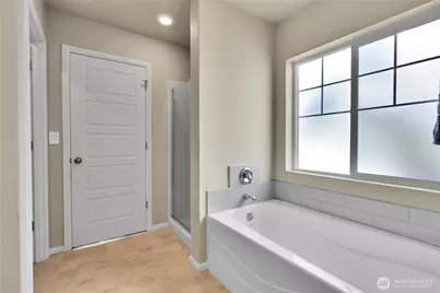 31927 Tolmie Lane, Black Diamond, WA 98010 - Photo 23
