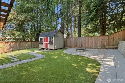 549 NW 205th Street, Shoreline, WA 98177 - Photo 29