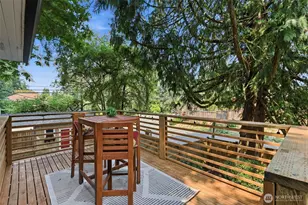 549 NW 205th St, Shoreline, WA 98177 - Photo 3