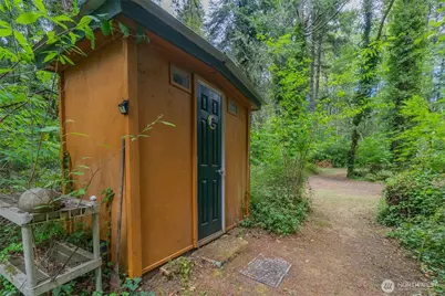 14327 SE Beaver Drive, Rainier, WA 98576 - Photo 3