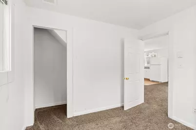 903 Howard Street, Raymond, WA 98577 - Photo 11