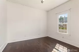 2101 Henkle St, Raymond, WA 98577 - Photo 15
