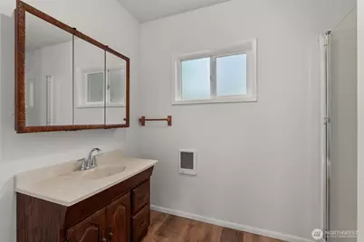401 B Street, South Bend, WA 98586 - Photo 17