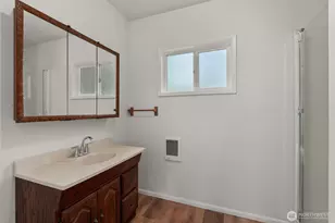 401 B St, South Bend, WA 98586 - Photo 17