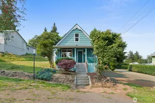 401 B St, South Bend, WA 98586 - Photo 1