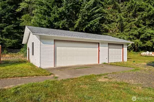 385 Mill Creek Rd, Raymond, WA 98577 - Photo 31
