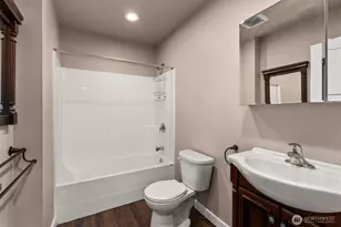 706 Bradford St, Raymond, WA 98577 - Photo 23