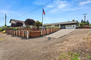 706 Bradford St, Raymond, WA 98577 - Photo 27
