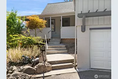 4683 W Sherman Heights Road, Bremerton, WA 98312 - Photo 3