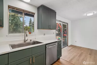 17720 SE 261st, Covington, WA 98042 - Photo 9