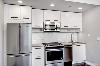 2801 1st Avenue #1115, Seattle, WA 98121 - Photo 19