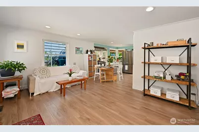 349 NW 49th Street, Seattle, WA 98107 - Photo 7