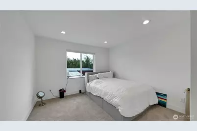 1237 S 234th Drive, Des Moines, WA 98198 - Photo 15