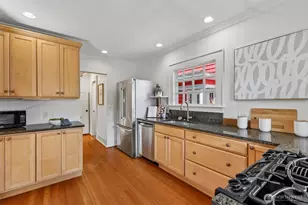 5248 17th Ave NE, Seattle, WA 98105 - Photo 13