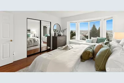 3835 25th Avenue W, Seattle, WA 98199 - Photo 17