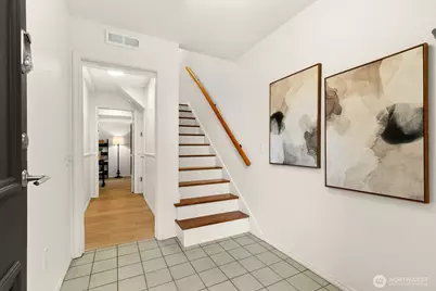 3835 25th Avenue W, Seattle, WA 98199 - Photo 23