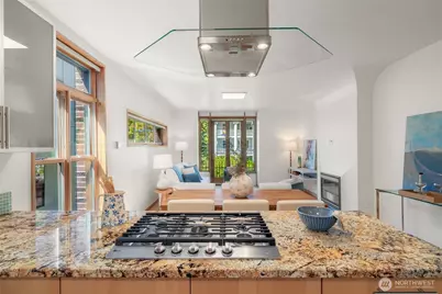 1122 Broadway E #301, Seattle, WA 98102 - Photo 11