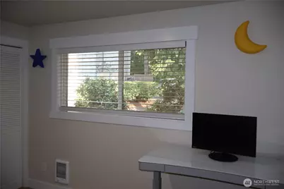 14517 NE 40th Street #F103, Bellevue, WA 98007 - Photo 15