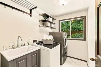 4025 262nd Place SE, Sammamish, WA 98029 - Photo 27