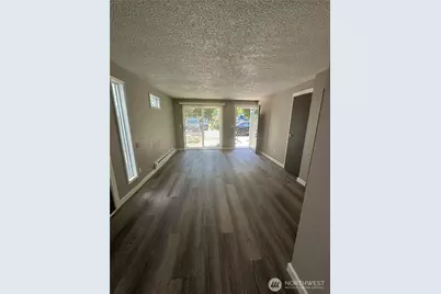 519 Burnett Avenue S #1, Renton, WA 98057 - Photo 3
