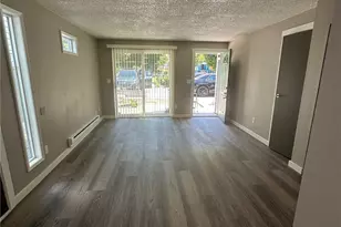 519 Burnett Ave S, Renton, WA 98057 - Photo 3