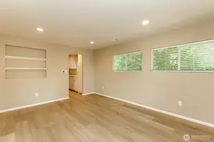 11049 18th Ave SW, Seattle, WA 98146 - Photo 7