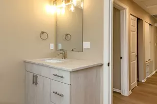 11049 18th Ave SW, Seattle, WA 98146 - Photo 21