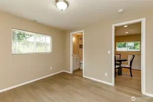11049 18th Ave SW, Seattle, WA 98146 - Photo 17
