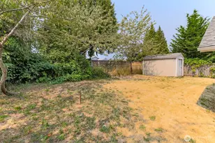 11049 18th Ave SW, Seattle, WA 98146 - Photo 31