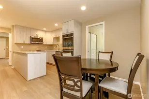 11049 18th Ave SW, Seattle, WA 98146 - Photo 11
