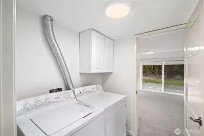 14115 SE 45th Street, Bellevue, WA 98006 - Photo 31
