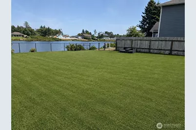 570 Weatherwax Loop NE, Ocean Shores, WA 98569 - Photo 3