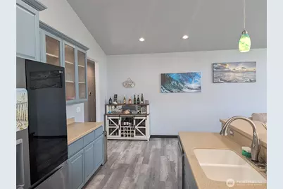 570 Weatherwax Loop NE, Ocean Shores, WA 98569 - Photo 15