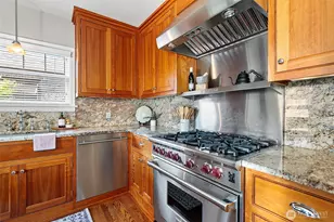 1012 N Park Dr, Tacoma, WA 98403 - Photo 13
