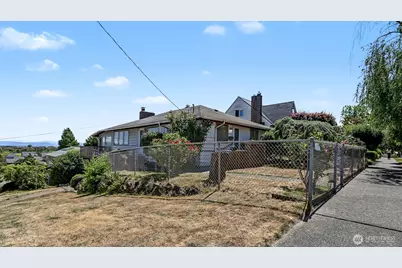 5900 34th Avenue SW, Seattle, WA 98126 - Photo 31