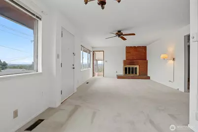 5900 34th Avenue SW, Seattle, WA 98126 - Photo 9
