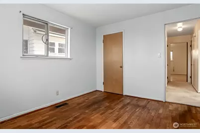 5900 34th Avenue SW, Seattle, WA 98126 - Photo 19
