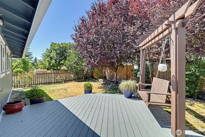 914 S 30th Place, Renton, WA 98055 - Photo 33