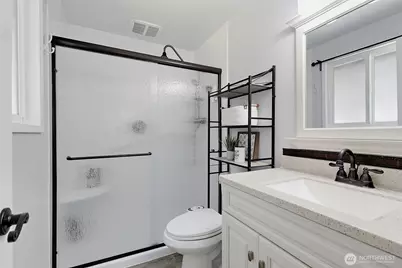 914 S 30th Place, Renton, WA 98055 - Photo 29