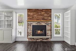 914 S 30th Pl, Renton, WA 98055 - Photo 9