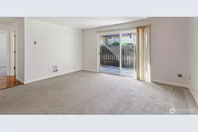 14200 SE 6th St #32, Bellevue, WA 98007 - Photo 15